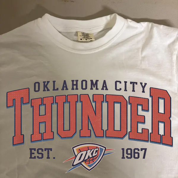 Vintage 90s Oklahoma City Thunder T-shirt/Sweatshirt photo review