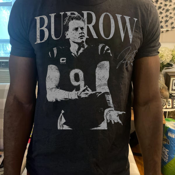 Joe Burrow Vintage T-Shirt/Sweatshirt photo review