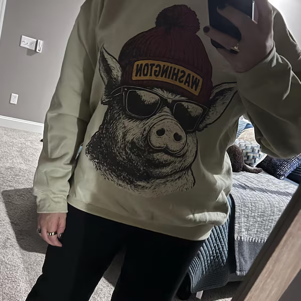 Vintage Washington Football Sweatshirt/T-shirt photo review