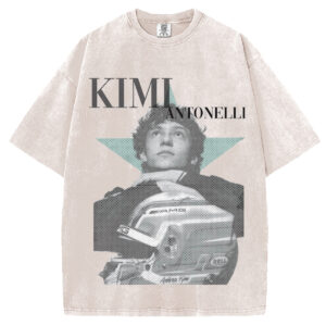 Kimi is so cutieee T-Shirt/Sweatshirt